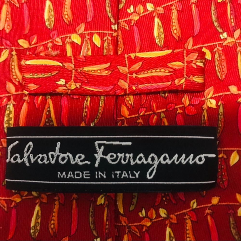 Salvatore Ferragamo Silk Tie: Hanging Pea Pods